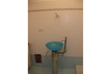 Włochy Privát Ceriana, Zewnątrz